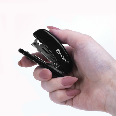 Степлер №10 МИНИ BRAUBERG "Classic", до 12 листов, с антистеплером, черный, 222544 - Степлеры настольные