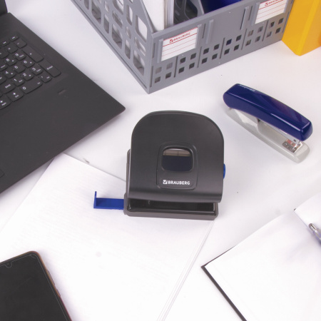 Дырокол BRAUBERG "Extra", до 20 листов, черный, 229091 - Дыроколы настольные