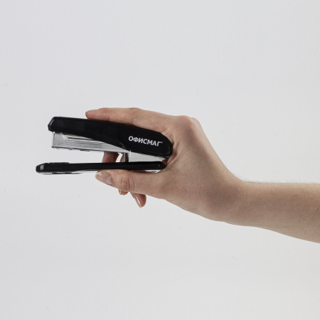 Степлер №24/6, 26/6 ОФИСМАГ, до 25 листов, черный, 229691 - Степлеры настольные