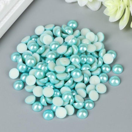 Набор полужемчужин голубого цвета диаметром 0,8 см., в упаковке 20 гр.