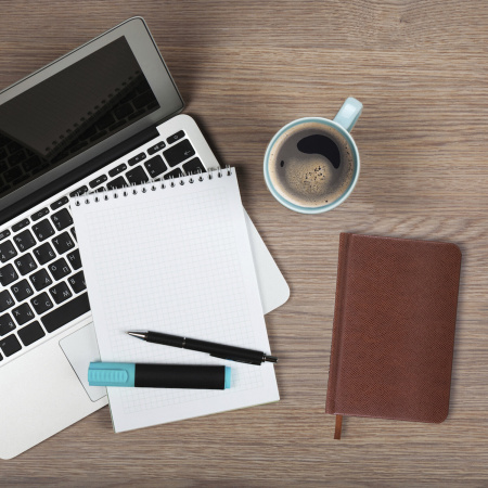 Ежедневник недатированный МАЛЫЙ ФОРМАТ А6 (100х150 мм) BRAUBERG "Iguana", кожзам, 160 л., темно-коричневый, 125105 - Ежедневники с покрытием "под кожу и ткань"