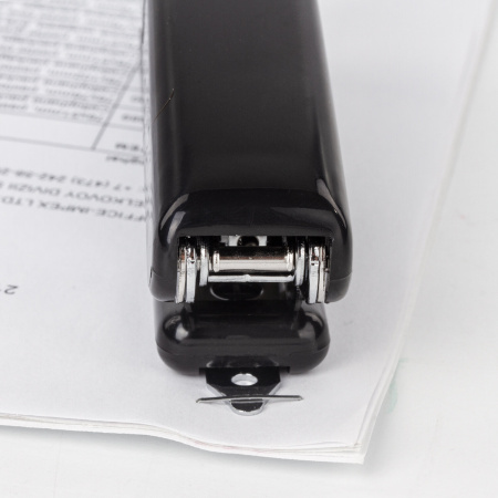 Степлер №10 ОФИСМАГ, до 12 листов, с антистеплером, черный, 229690 - Степлеры настольные