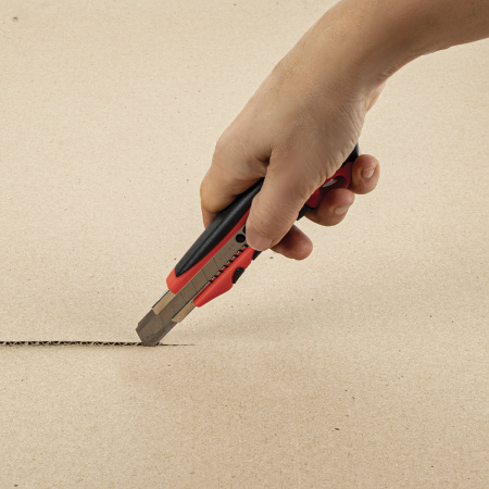 Нож канцелярский 18 мм BRAUBERG "Universal", 3 лезвия в комплекте, автофиксатор, резиновые вставки, 230920 - Ножи канцелярские универсальные