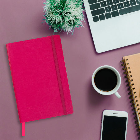 Блокнот А5 (148x218 мм), BRAUBERG "Metropolis Ultra", под кожу, 80 л., резинка, клетка, розовый, 111024 - Бизнес-блокноты и бизнес-тетради