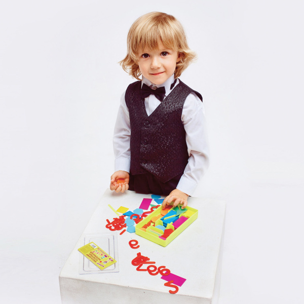 Касса цифр и счетных материалов ЮНЛАНДИЯ "ЛЁГКИЙ СЧЁТ", 132 элемента, пенал, 104751 - Кассы "Учись считать"