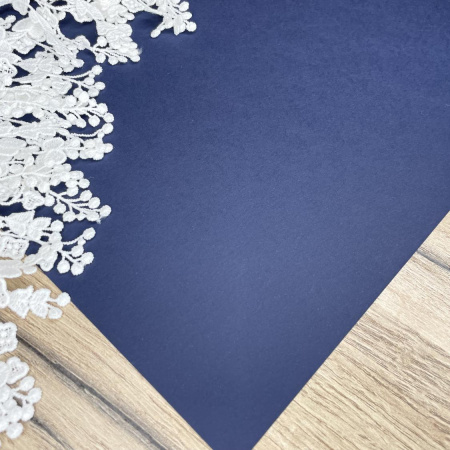 Дизайнерская бумага цвет темно-синий, плотность 260 гр., размер 35*50 см