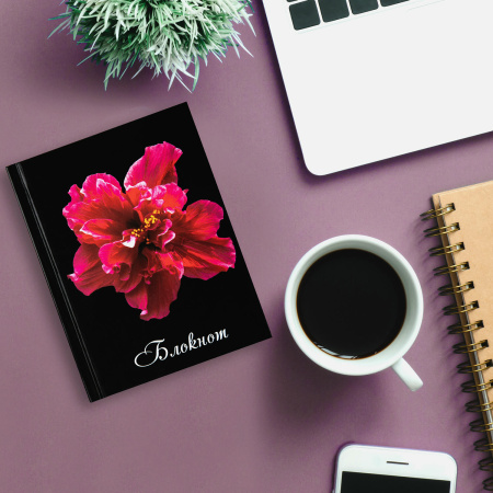 Блокнот МАЛЫЙ ФОРМАТ 110х147 мм А6, 80 л., твердый переплет, ламинированная обложка, клетка, STAFF, "Красный цветок на черном", 127212 - Блокноты в книжном переплете