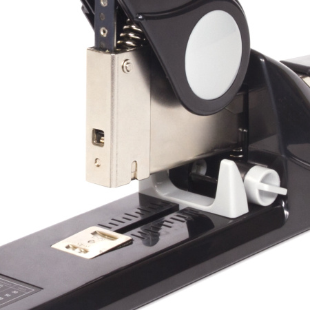 Степлер МОЩНЫЙ №24/6-23/24 BRAUBERG "Heavy duty GT", до 200 листов, черный, 220940 - Степлеры мощные