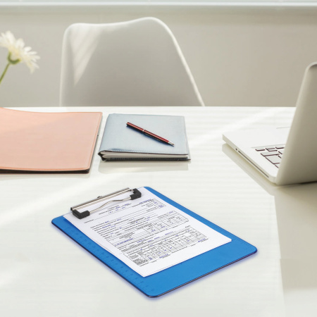 Доска-планшет МАЛОГО ФОРМАТА (155х228 мм), А5, BRAUBERG "Energy" с прижимом, пластик, 2 мм, СИНЯЯ, 232232 - Планшеты и клипборды