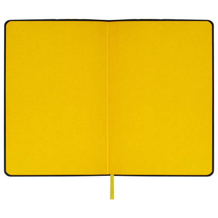 Ежедневник недатированный А5 (138х213 мм) BRAUBERG "Stylish", кожзам, гибкий, 160 л., желтый, 111863 - Ежедневники с покрытием "под кожу и ткань"