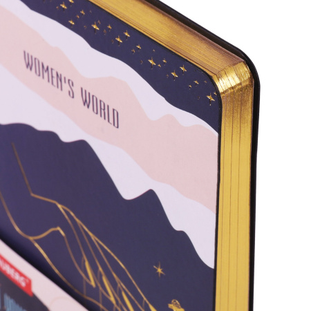 Ежедневник недатированный А5 (138х213 мм), BRAUBERG VISTA, под кожу, гибкий, фольга, 136 л., "Women's World", 112037 - Ежедневники с покрытием "под кожу и ткань"