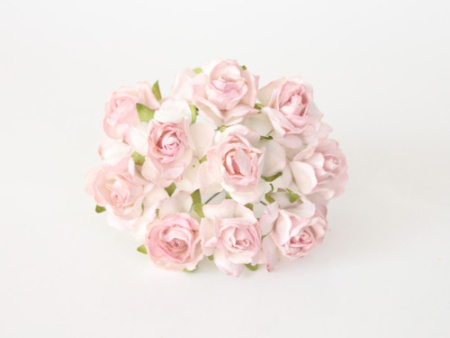 Кудрявые розочки 3 см, белые со светло-розовым, 5 шт