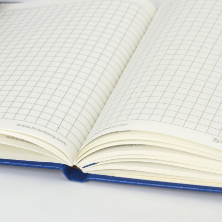 Блокнот МАЛЫЙ (100x150 мм) А6, BRAUBERG "Metropolis", балакрон, резинка, клетка, синий, 111588 - Бизнес-блокноты и бизнес-тетради