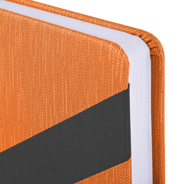 Ежедневник недатированный А5 138x213 мм BRAUBERG "Waves" под кожу, застежка 160 л., оранжевый/черный, 111878 - Ежедневники с покрытием "под кожу и ткань"