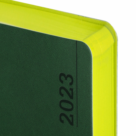 Ежедневник датированный 2023 А5 138x213 мм BRAUBERG "Metropolis Mix", под кожу, темно-зеленый, 114117 - Ежедневники с покрытием "под кожу и ткань"