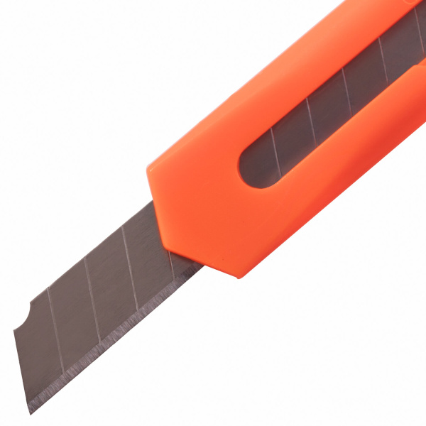 Нож канцелярский 9 мм BRAUBERG "Classic", фиксатор, корпус ассорти, упаковка с европодвесом, 230914 - Ножи канцелярские универсальные