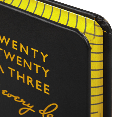 Ежедневник датированный 2023 А5 138x213 мм BRAUBERG "Chameleon", под кожу, черный/желтый, 114107 - Ежедневники с покрытием "под кожу и ткань"