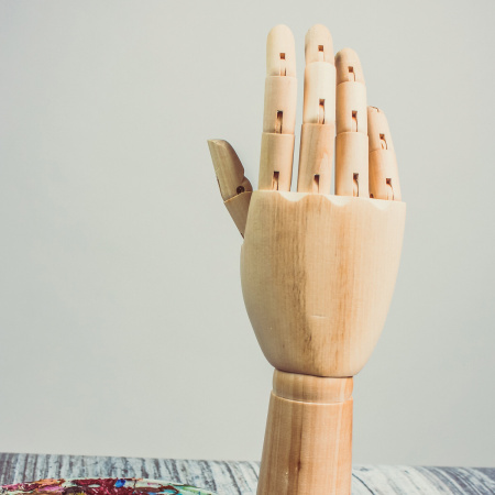 Манекен художественный BRAUBERG ART CLASSIC "РУКА", высота 30 см., мужская правая, дерево, 191297 - Манекены