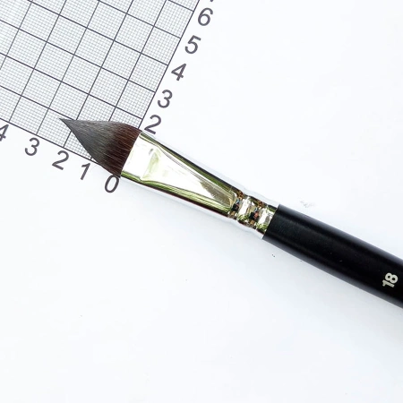 Кисть Roubloff белка микс лепесток №18 серия 1A97 - Кисти художественные смесевой ворс (микс)