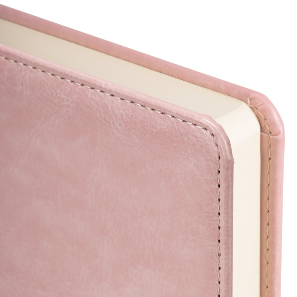 Ежедневник недатированный А5 138х213 мм BRAUBERG "Imperial" под кожу, 160 л., розовый, 111859 - Ежедневники с покрытием "под кожу и ткань"