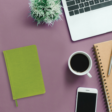 Ежедневник недатированный МАЛЫЙ ФОРМАТ 100х150 мм А6 BRAUBERG "Rainbow" под кожу, 136 л., зеленый, 111689 - Ежедневники с покрытием "под кожу и ткань"