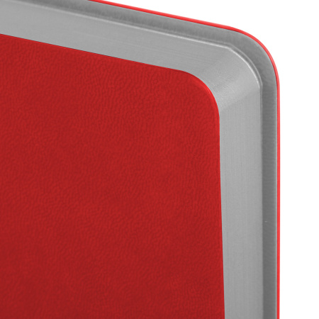 Ежедневник недатированный А5 138х213 мм BRAUBERG "Flex" под кожу, гибкий, 136 л., красный, 111679 - Ежедневники с покрытием "под кожу и ткань"