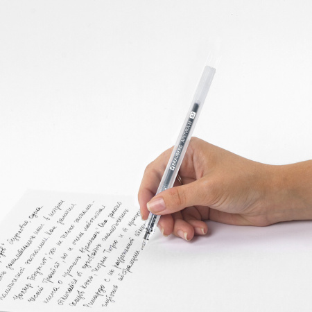 Ручка гелевая РОССИЯ "АРКТИКА-М", ЧЕРНАЯ, корпус тонированный, узел 0,7 мм, линия письма 0,5 мм, BRAUBERG, 143958 - Ручки гелевые неавтоматические